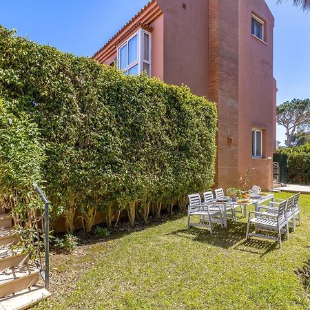Oleholidays Adosado Mediterraneo Los Monteros 100 M Playa ماربيا المظهر الخارجي الصورة