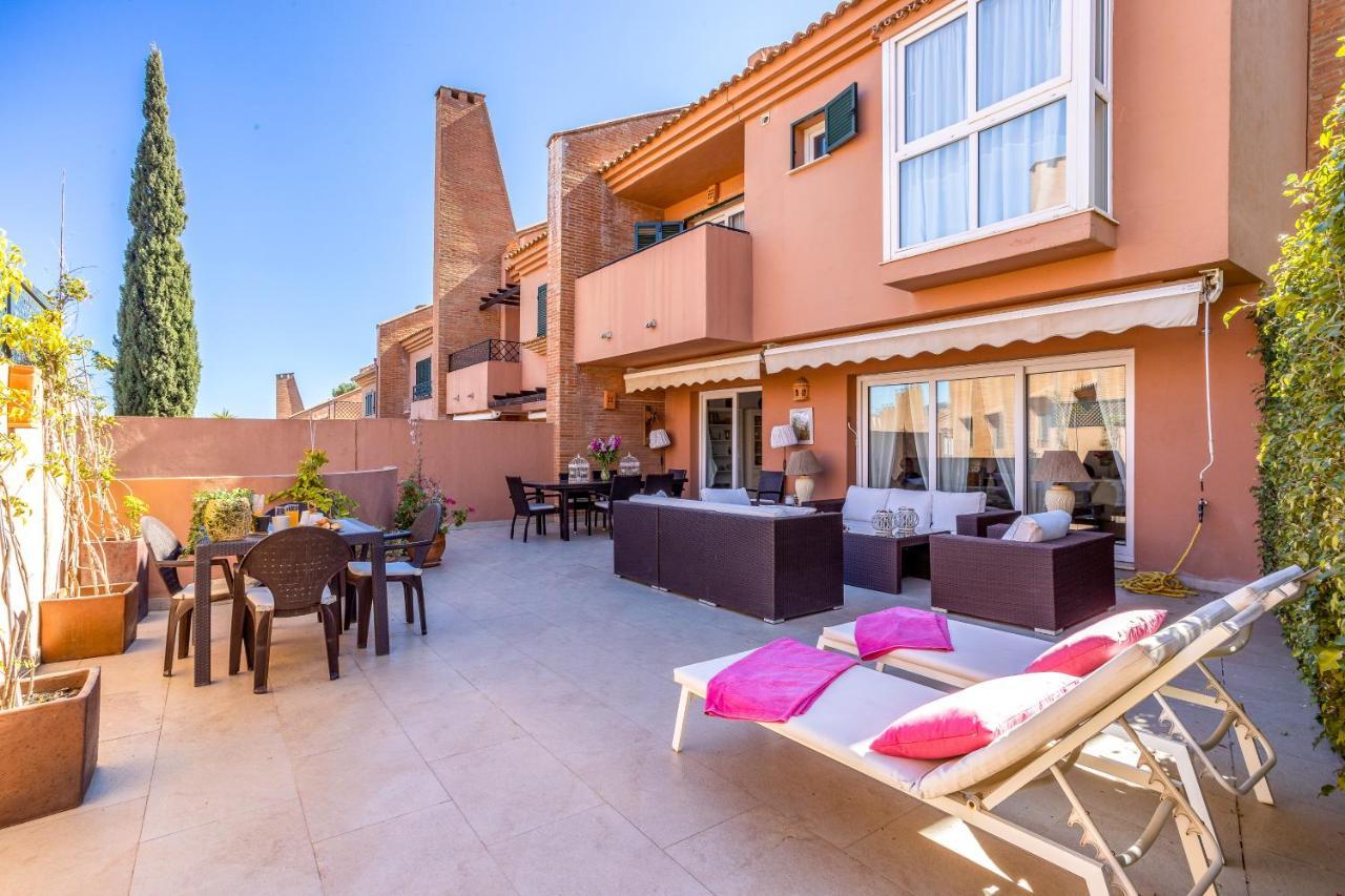 Oleholidays Adosado Mediterraneo Los Monteros 100 M Playa ماربيا المظهر الخارجي الصورة