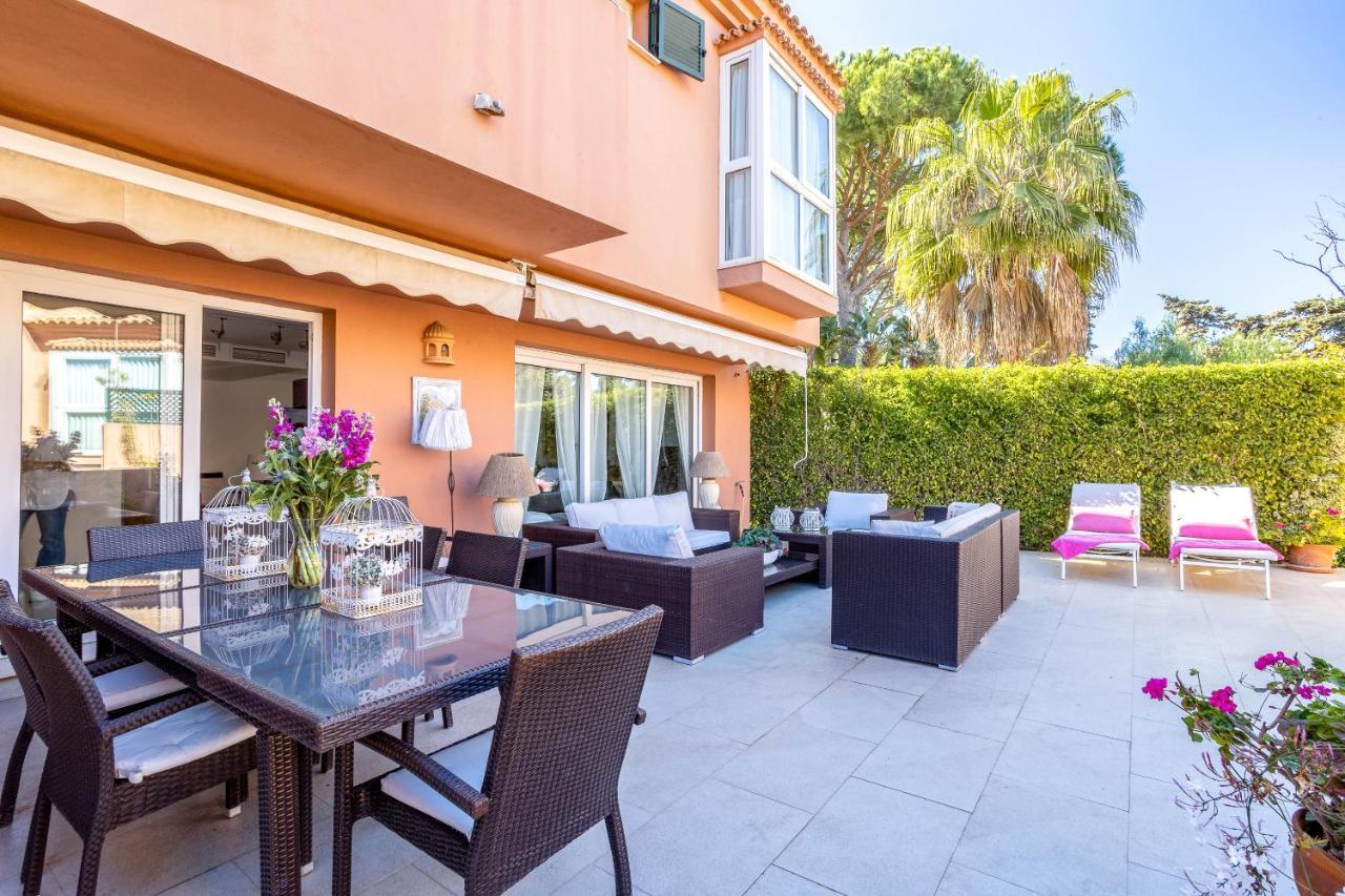 Oleholidays Adosado Mediterraneo Los Monteros 100 M Playa ماربيا المظهر الخارجي الصورة